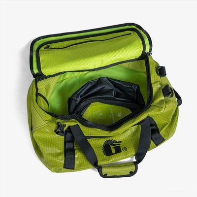 migrator duffle bag lime - inside view